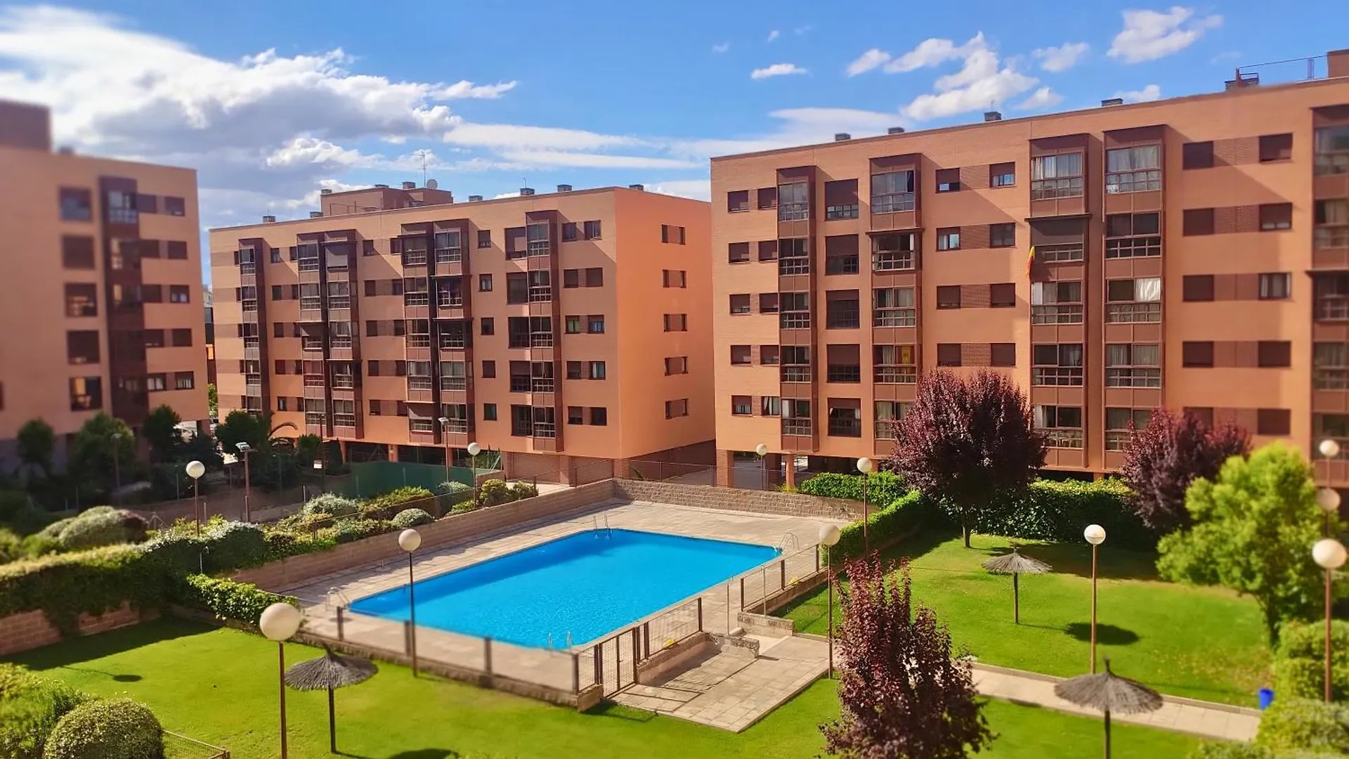 Deyanira New Suite Madrid Airport location